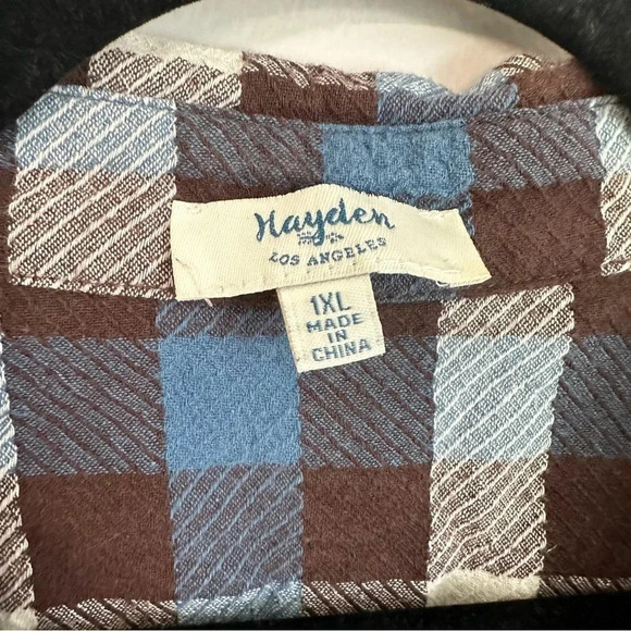 Hayden Women’s Long Sleeve Button Up Blue Plaid Top with Lace Trim Sz 1XL GUC - Picture 3 of 10